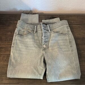 mid rise button fly jeans size 4 Short